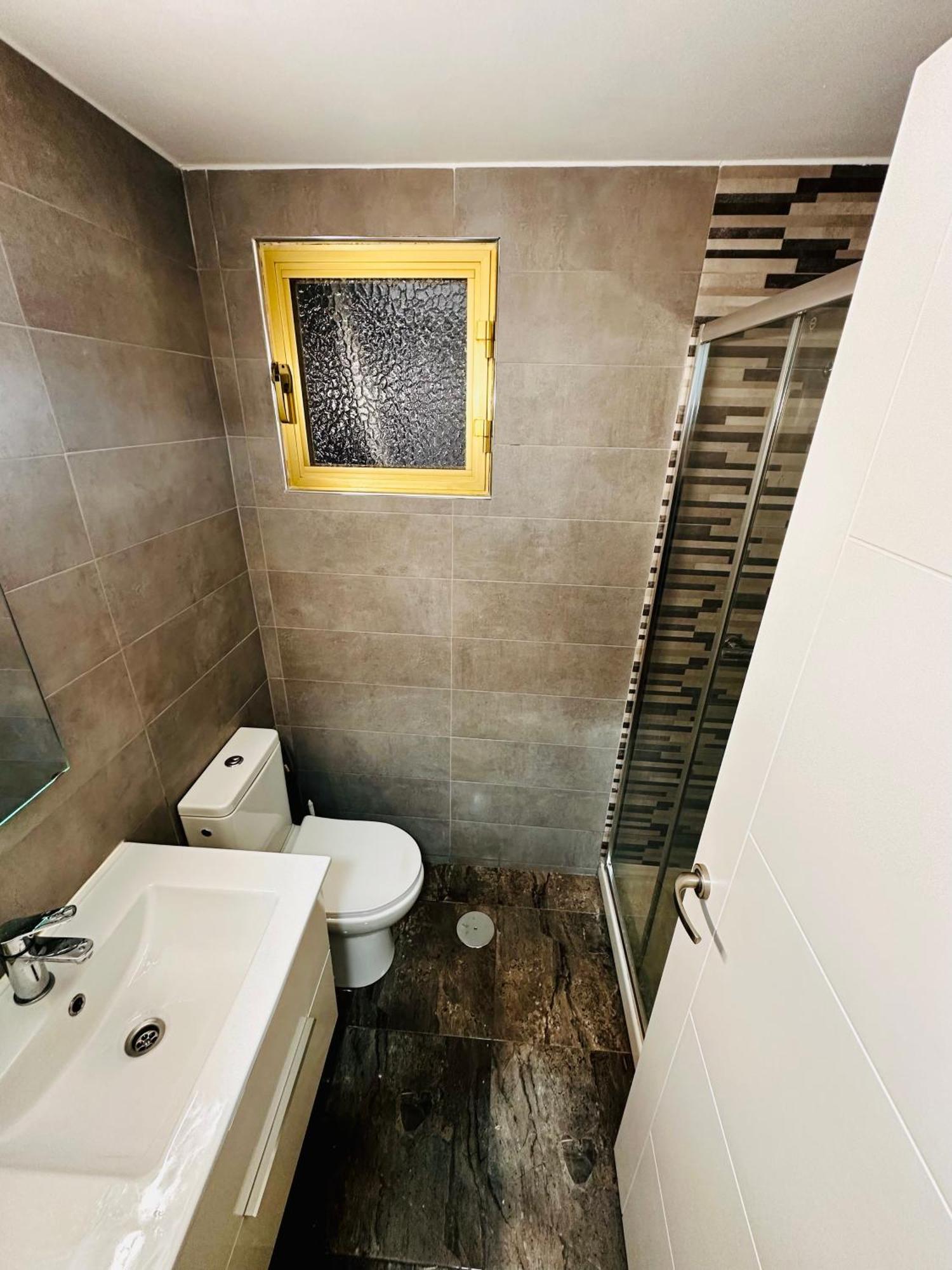 Centrico Apartamento En Бенидорм Екстериор снимка